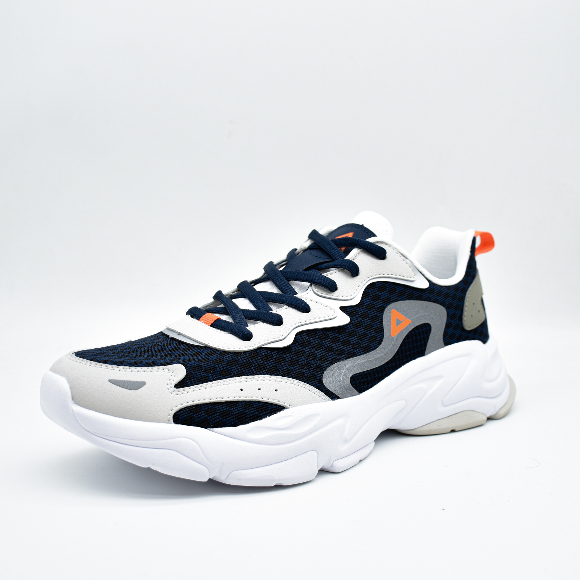 Кроссовки PEAK E232567E