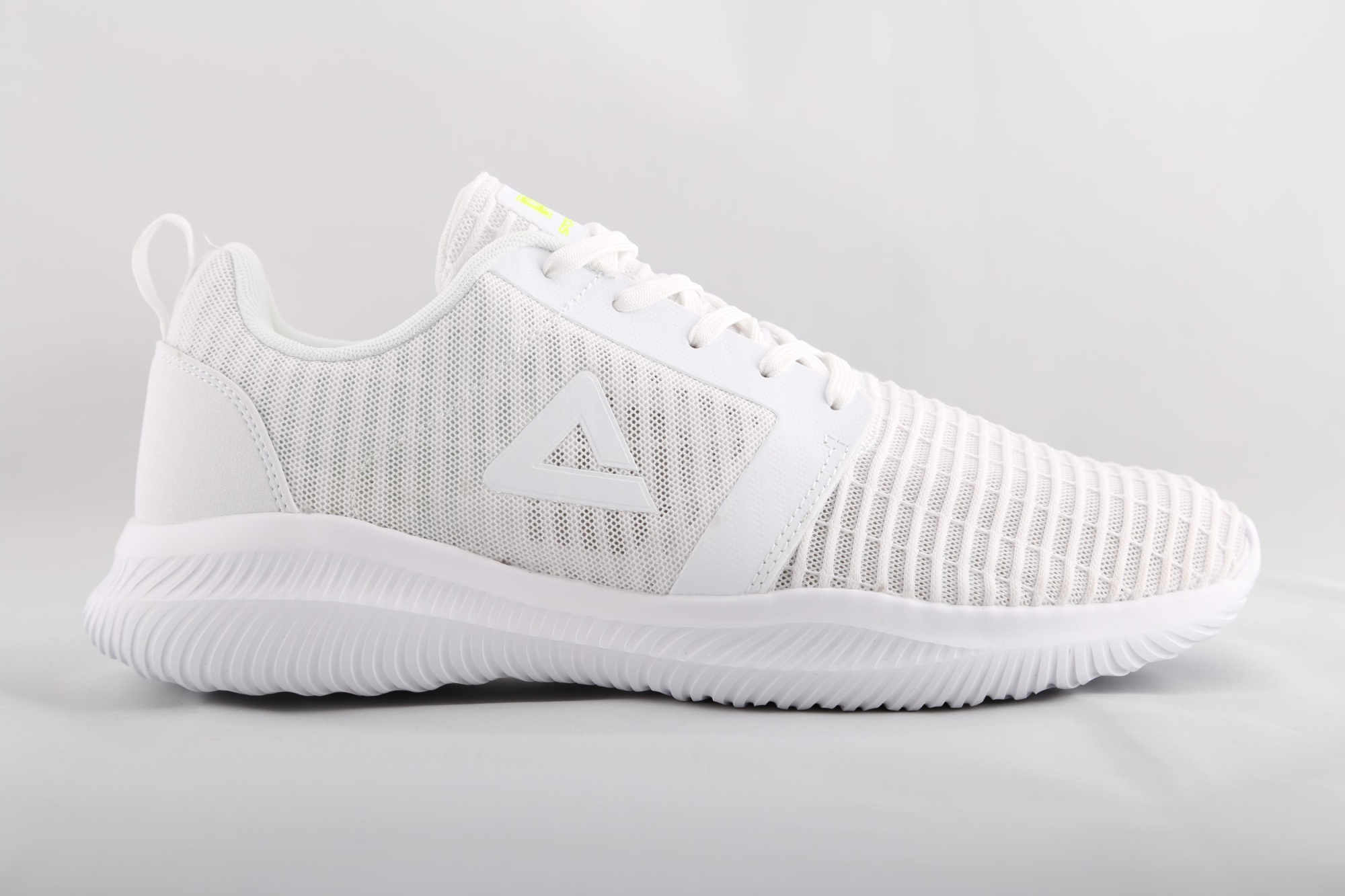 Кроссовки PEAK E92727E